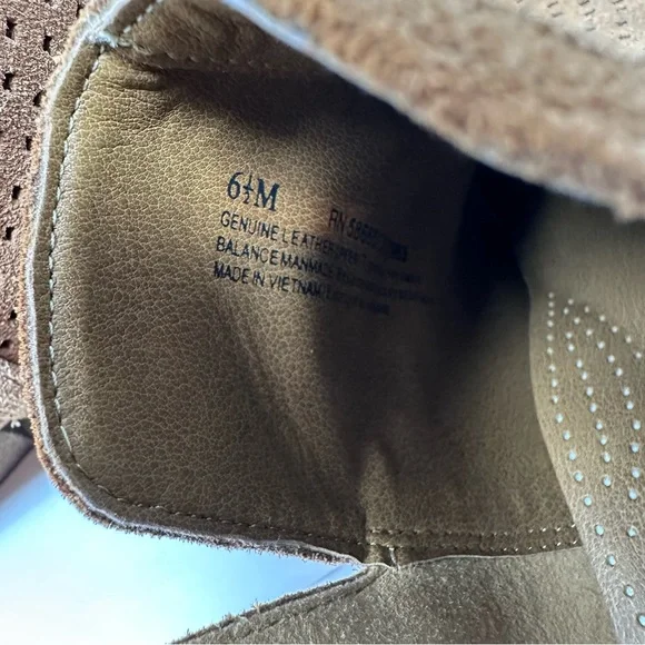 Nordstrom Susina Blakely Suede Leather Ankle Boots Brown Size 6.5 - Picture 9 of 9